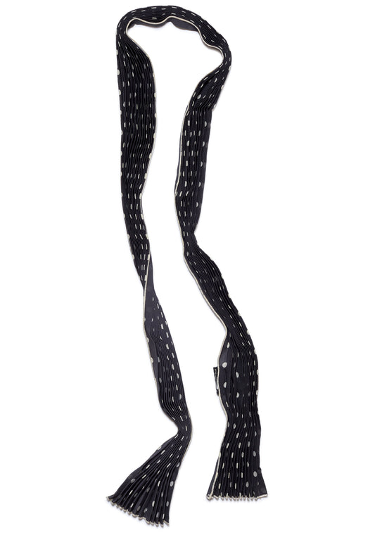 Pleated Scarf Charcoal