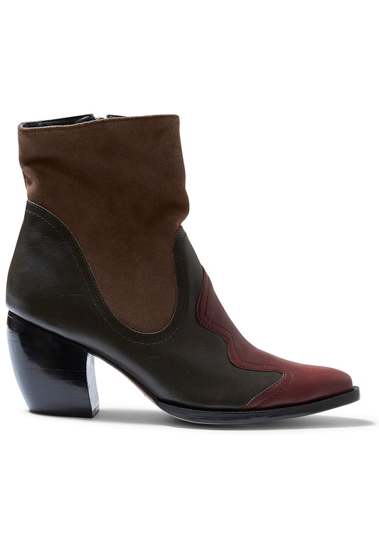 Winnie Boot Saddle